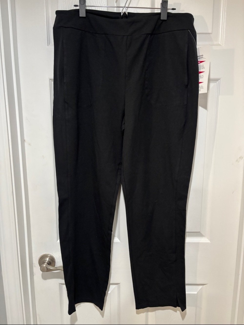 WOMEN WITH CONTROL NWT Pull On Stretch Straight Leg Pants